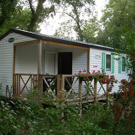 Camping Domaine De La Coronne Campsite *